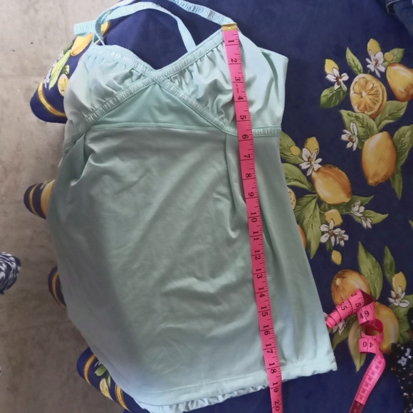 Lululemon mint loose fitting tank - Picture 9 of 9